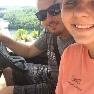 Meet your Posher, Brandon